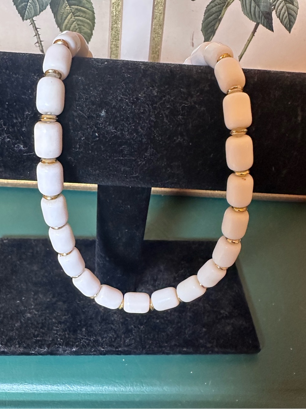 Vintage White Gold Beaded Pendant Gold Tone Chunky Choker